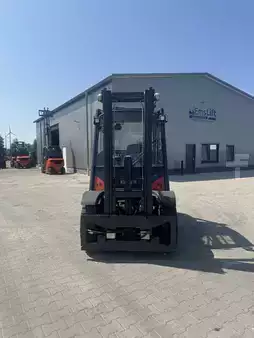 Dieselový VZV 2018  Linde H50D-02 (2)