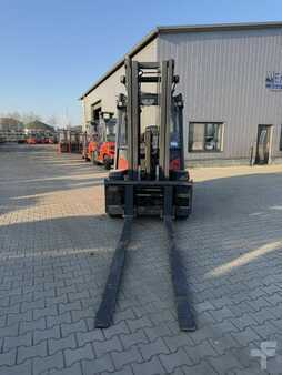 Dieselový VZV 2018  Linde H50D-02 (2)