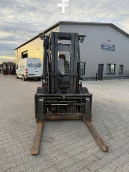 Dízel targoncák 2016  Linde H45D-02 (2)