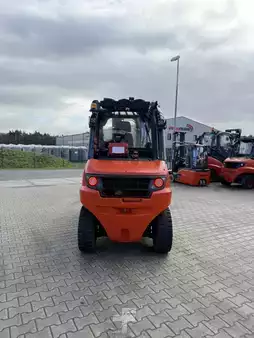 Diesel Forklifts 2016  Linde H45D-02 (5)