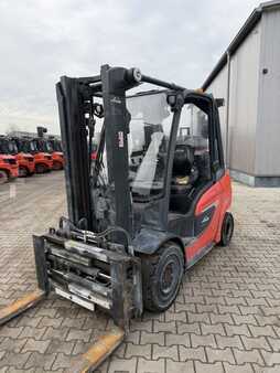 Diesel gaffeltruck 2020  Linde H30D-01/1202 (1)