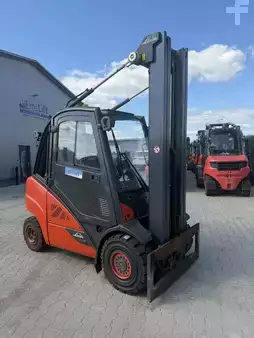 Chariots élévateurs diesel 2014  Linde H30D-02 (3)