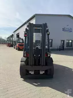 Dieselový VZV 2021  Linde H40D-02 (2)