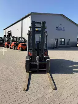 Diesel gaffeltruck 2016  Linde H35D-02 (2)