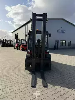 Dieselový VZV 2016  Linde H40D-02 (2)