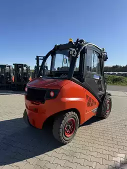 Carretilla elevadora diésel 2017  Linde H50D-02 (4)