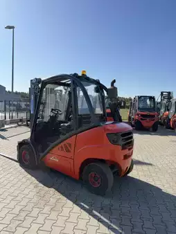 Empilhador diesel 2010  Linde H25D (6)