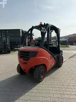 Diesel Forklifts 2011  Linde H30D-01 (4)