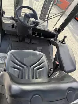 Diesel Forklifts 2011  Linde H30D-01 (7)