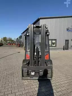 Carrelli elevatori diesel 2018  Linde H35D-02 (2)