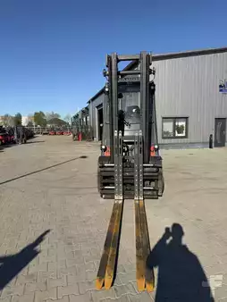 Chariots élévateurs diesel 2021  Linde H45D-02 (2)