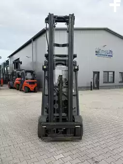 Dieselový VZV 2017  Linde H20D-01 (2)