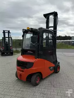Dieselový VZV 2017  Linde H20D-01 (4)