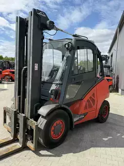 Chariots élévateurs diesel 2022  Linde H50D-02 (1)