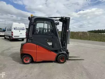 Dieselový VZV 2013  Linde H20D-01 (10)