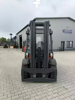 Chariots élévateurs diesel 2019  Linde H50D-02 (2)