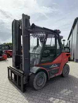 Diesel truck 2015  Linde H70D-02 (1)