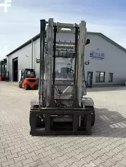 Diesel truck 2015  Linde H70D-02 (2)