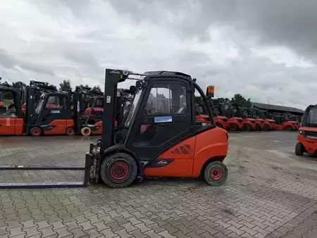 Dieselový VZV 2019  Linde H35D-02 (9)
