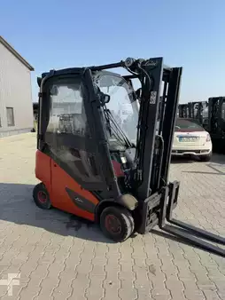 Empilhador diesel 2017  Linde H16D-02 (3)