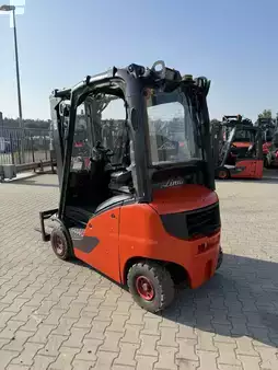 Empilhador diesel 2017  Linde H16D-02 (6)