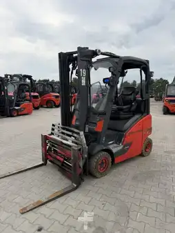 Empilhador diesel 2021  Linde H16D-01 (1)