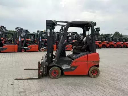 Empilhador diesel 2021  Linde H16D-01 (9)