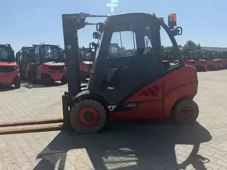 Chariots élévateurs diesel 2015  Linde H35D-02 (8)