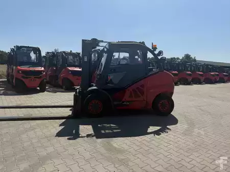 Diesel heftrucks 2021  Linde H50D-02 Containerfähig (9)