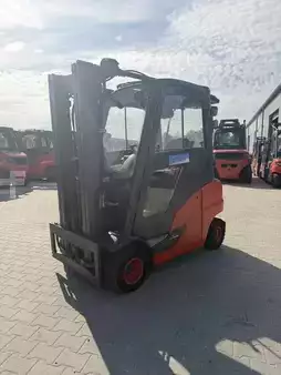 Dieselový VZV 2022  Linde H18D-02 (1)