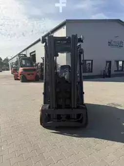 Dieselový VZV 2022  Linde H18D-02 (2)