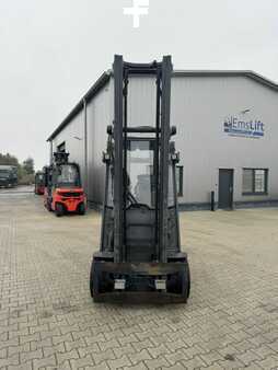 Electric - 4 wheels 2018  Linde E35L-01 (2)