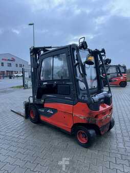 Electric - 4 wheels 2019  Linde E25L-01 (6)