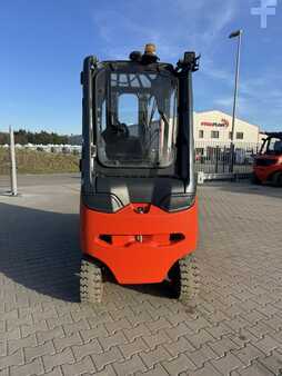 Sähkö - 4 pyör 2014  Linde E30HL-01/600 (5)