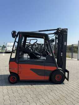 4-wiel elektrische heftrucks 2016  Linde E25L-01 (10)