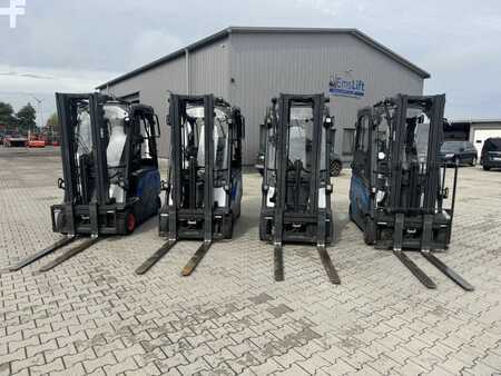 Eléctrico - 4 rodas 2020  Linde E16PH-02 (2)