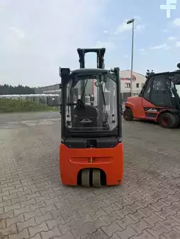 Elektromos 3 kerekű 2019  Linde E16L-02 (5)