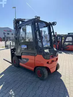 Electric - 4 wheels 2014  Linde E25-01 (6)