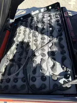 Electric - 4 wheels 2014  Linde E25-01 (8)