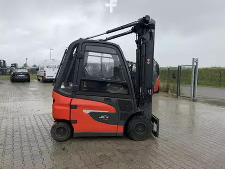 Elektrisk- 4 hjul 2024  Linde E25-01/1252 (9)