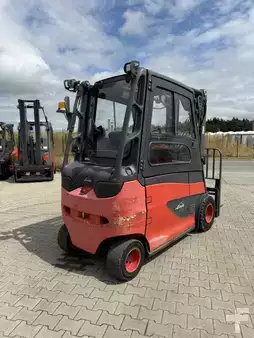 Sähkö - 4 pyör 2016  Linde E30HL-01/600 (4)