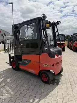 Sähkö - 4 pyör 2016  Linde E30HL-01/600 (6)