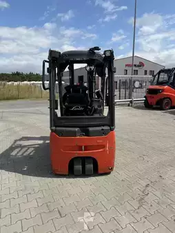 Eléctrico - 3 rodas 2020  Linde E16-02 (4)