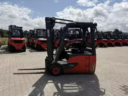 Eléctrico - 3 rodas 2020  Linde E16-02 (9)