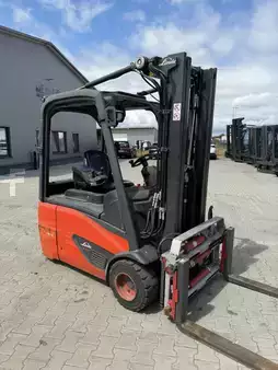 Elektromos 3 kerekű 2017  Linde E18-02 (3)