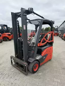 Sähkö - 3 pyör 2023  Linde E14-02 (1)