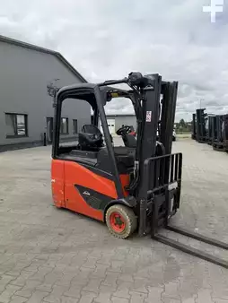 Elektro tříkolové VZV 2020  Linde E16H-02 (1)