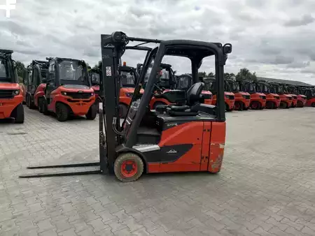 Elektro tříkolové VZV 2020  Linde E16H-02 (8)