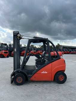 Carretilla elevadora GLP 2005  Linde H25T (9)