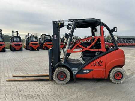 LPG heftrucks 2016  Linde H25T-02 (9)